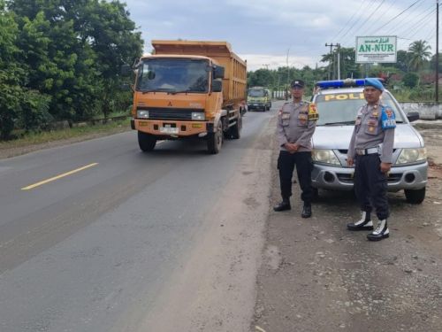 Antisipasi C3 dan Kejahatan Jalanan, Polsek Tegineneng Intensifkan Patroli Dialogis dan Hunting Sore di Jalinsum